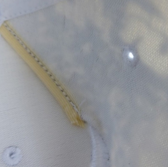 Vans 'off the wall' white and black flex fit hat Small/medium graffiti vans hat - Picture 10 of 15